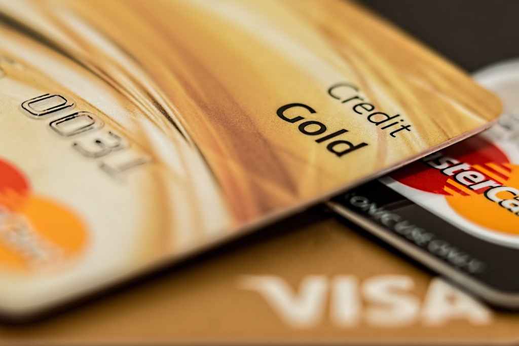 Choose Your Credit Cards&nbsp;Wisely